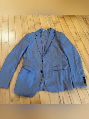 Men's Light Gray suit